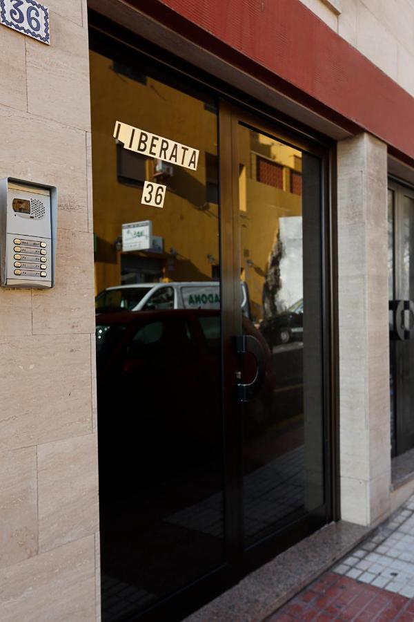 Apartamento Frente Al Puerto De Candelaria A 20 Metros De La Playa. Extérieur photo